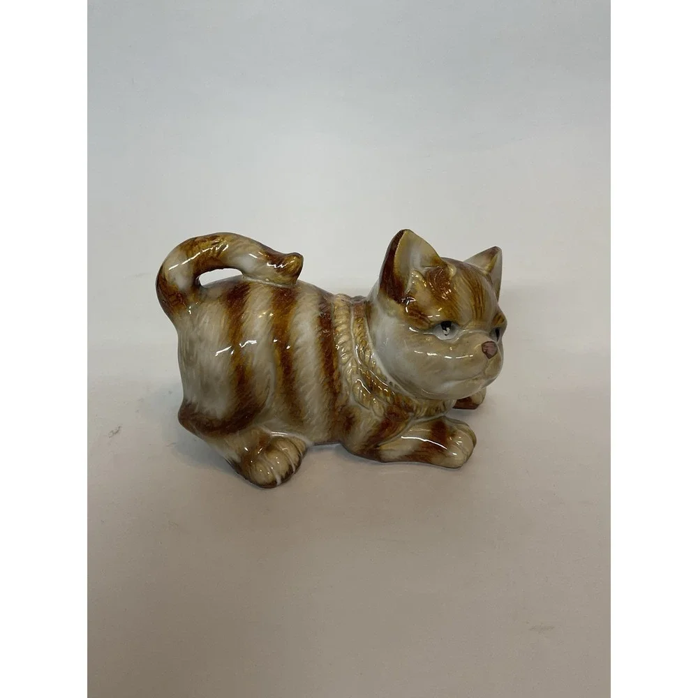 Vintage Cat Ceramic Glazed Striped Cat Tan Brown Crouch Laying‎ Down Kitten